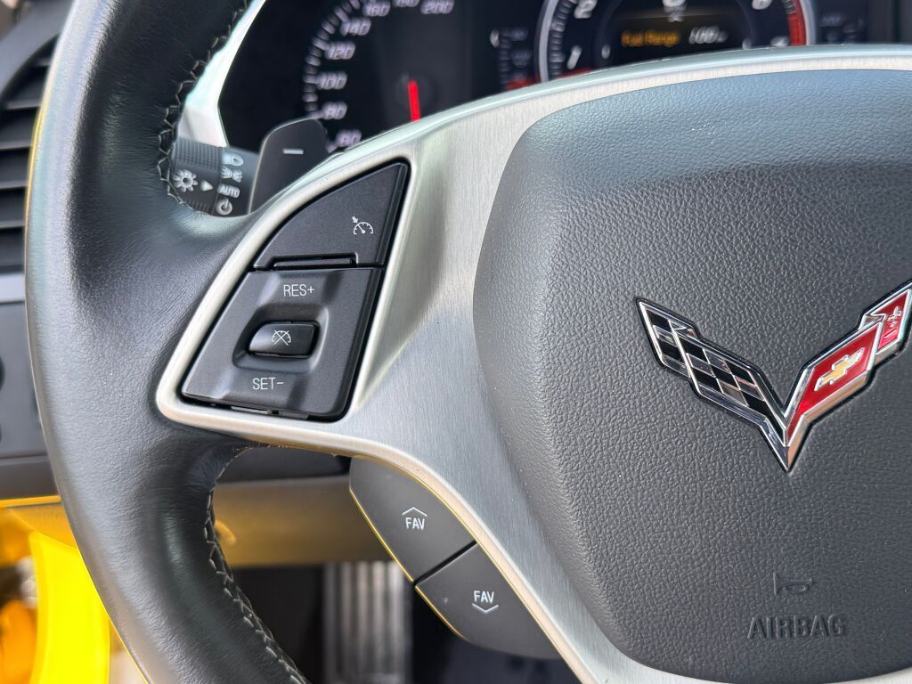 Thumbnail: 2015 Chevrolet Corvette - 28