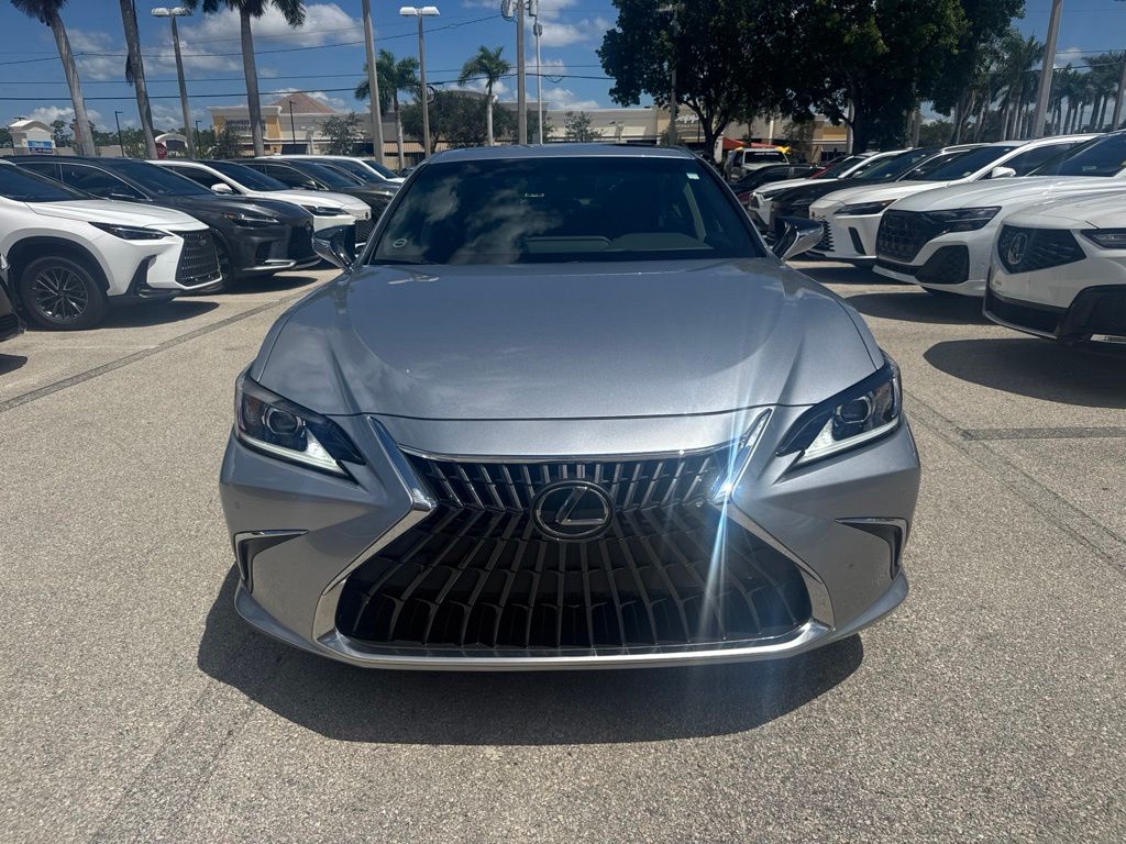Used 2025 Silver Lexus 350 image 2