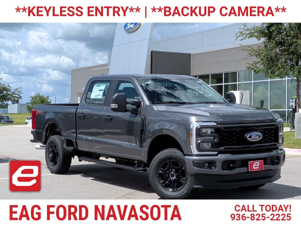 Carbonized Gray Metallic 2026 Ford F-250 Super Duty Pickup Truck Four-Wheel Drive Automatic