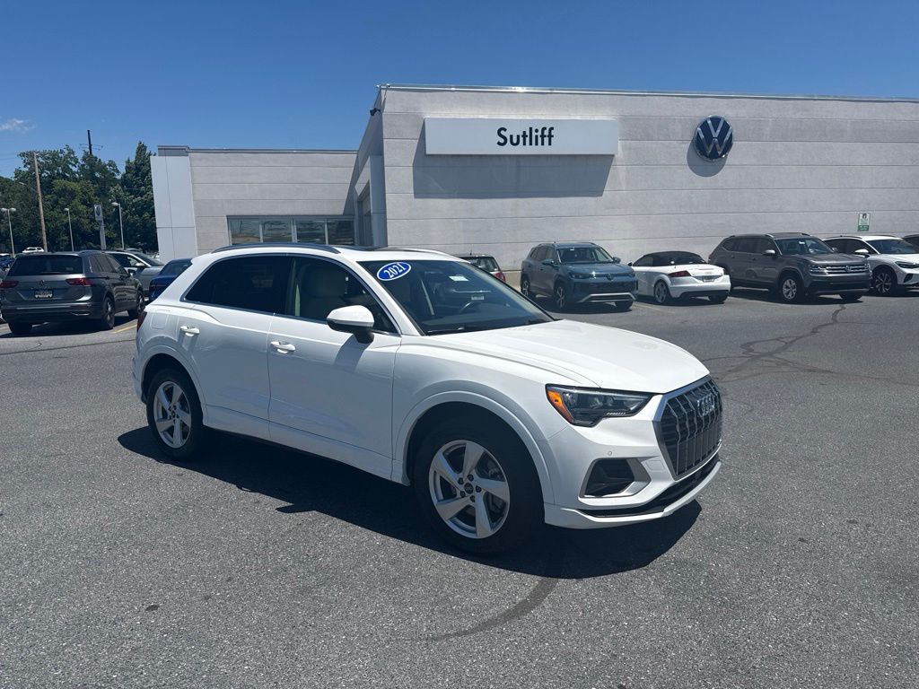 Ibis White 2021 Audi Q3 quattro Premium 40 TFSI SUV / Crossover All-Wheel Drive 8-Speed Automatic