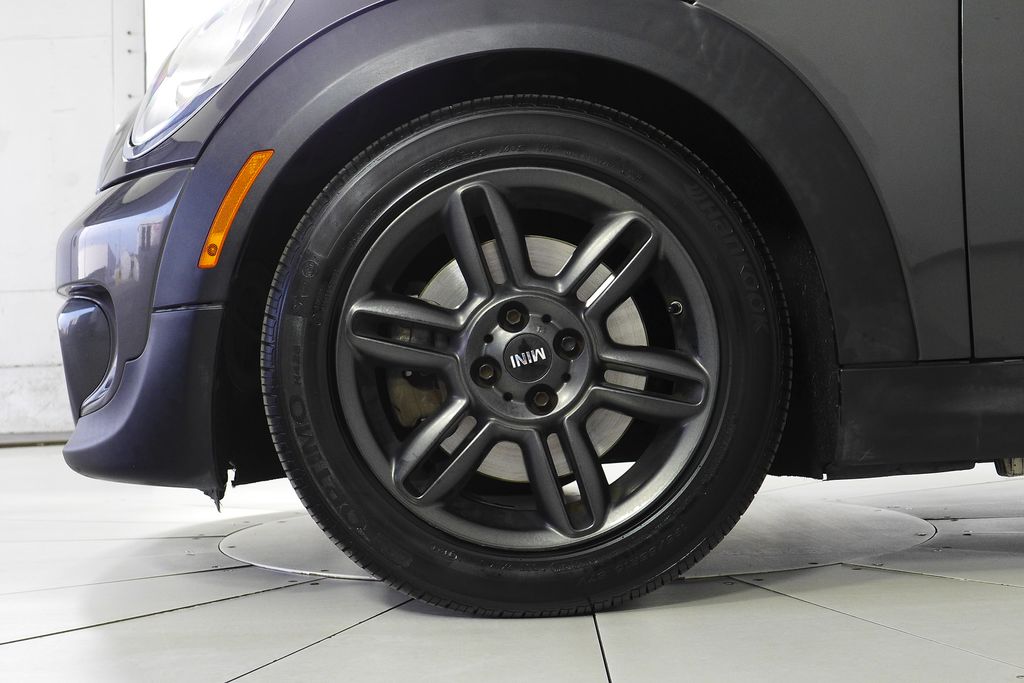 Thumbnail: 2011 MINI Cooper Clubman - 5