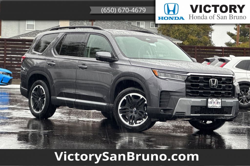 Gray (Modern Steel Metallic) 2026 Honda Pilot Touring AWD SUV / Crossover All-Wheel Drive Automatic