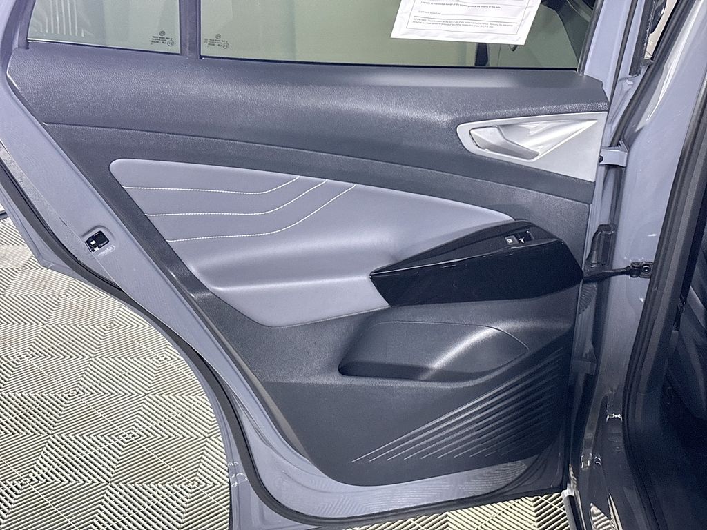 2023 Volkswagen ID.4 S