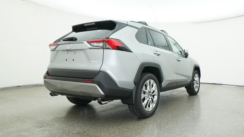 Thumbnail: 2025 Toyota RAV4 - 24