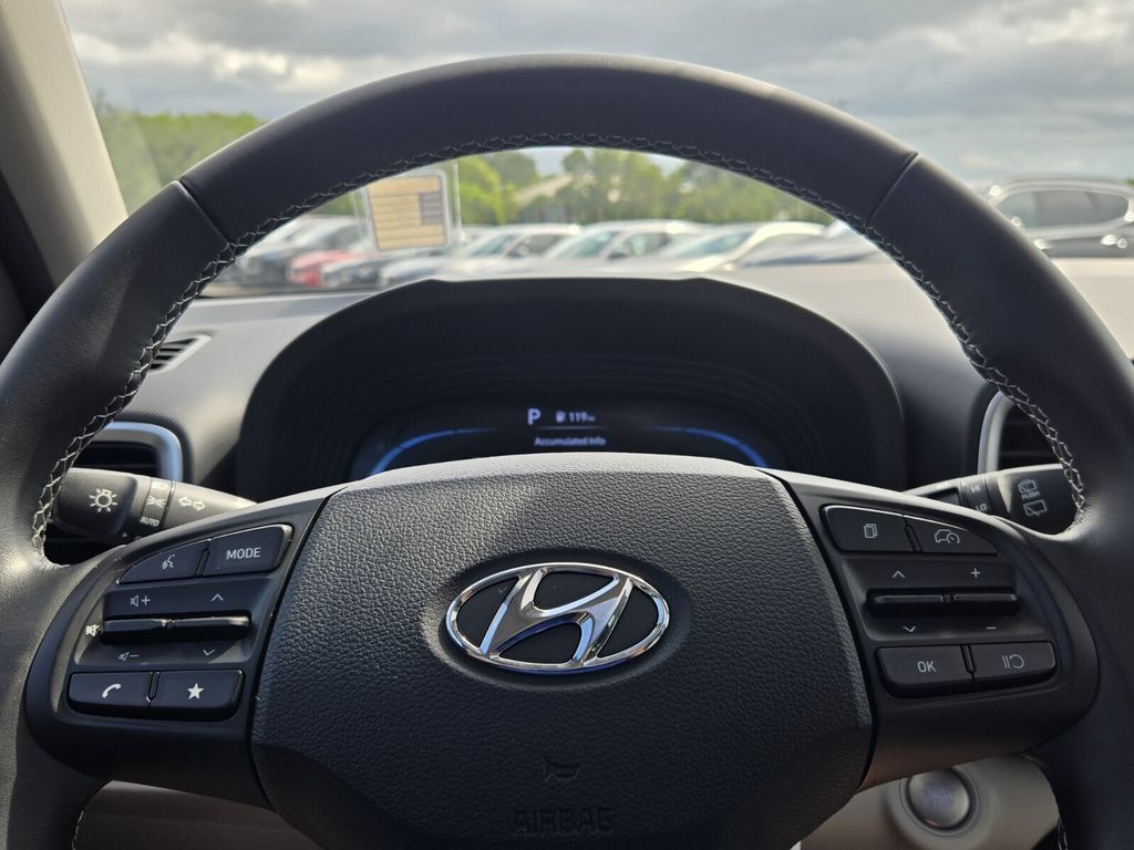 2024 Hyundai Venue - $17,599