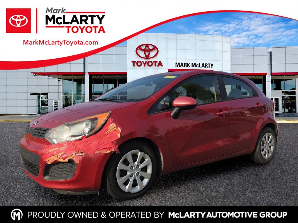 Signal Red 2014 Kia Rio Sedan Front-Wheel Drive 6-Speed Automatic