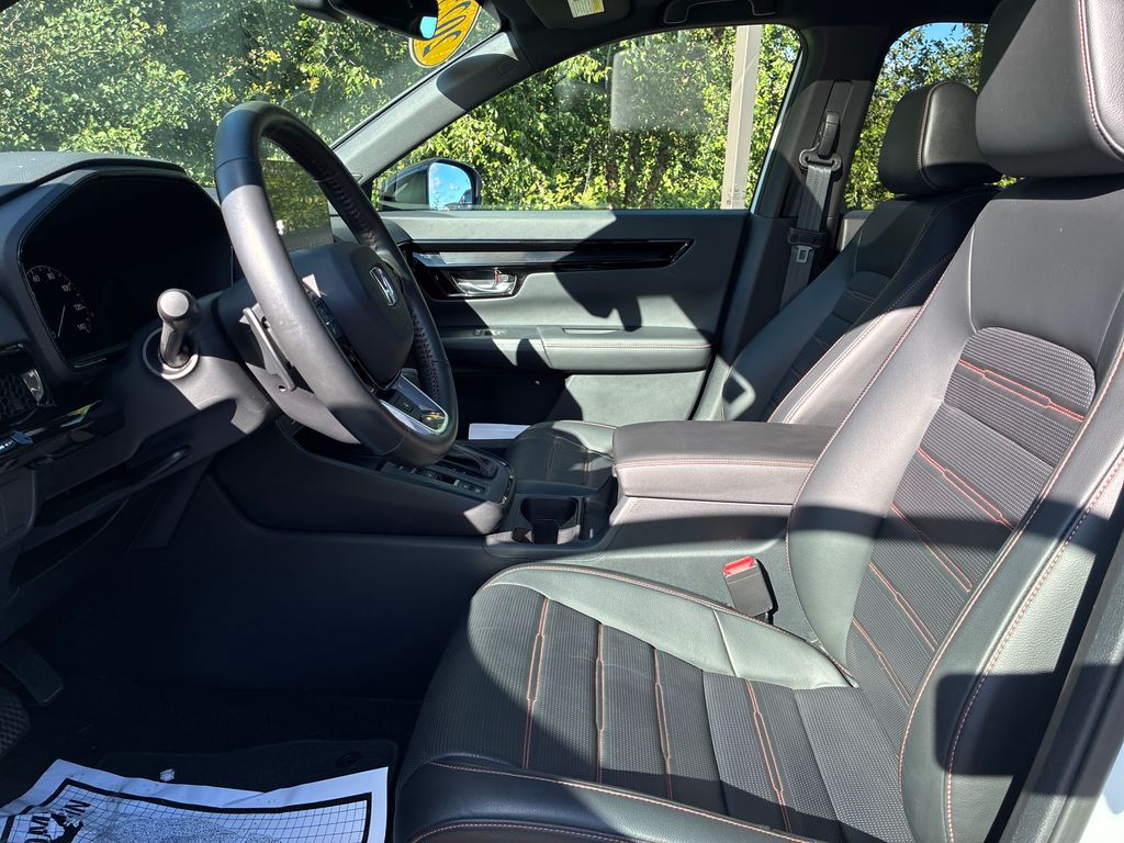 2025 Honda CR-V Hybrid Sport Touring - 9