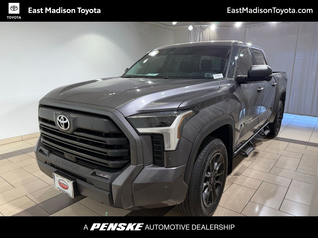 2022 Toyota Tundra SR5 -
                Madison, WI