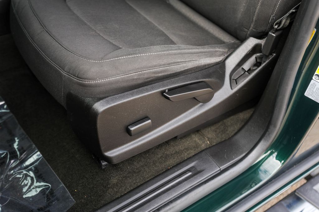 Used Car 2016 Gmc Canyon  Sle1 For Sale Under $25,000 In Austin, Texas