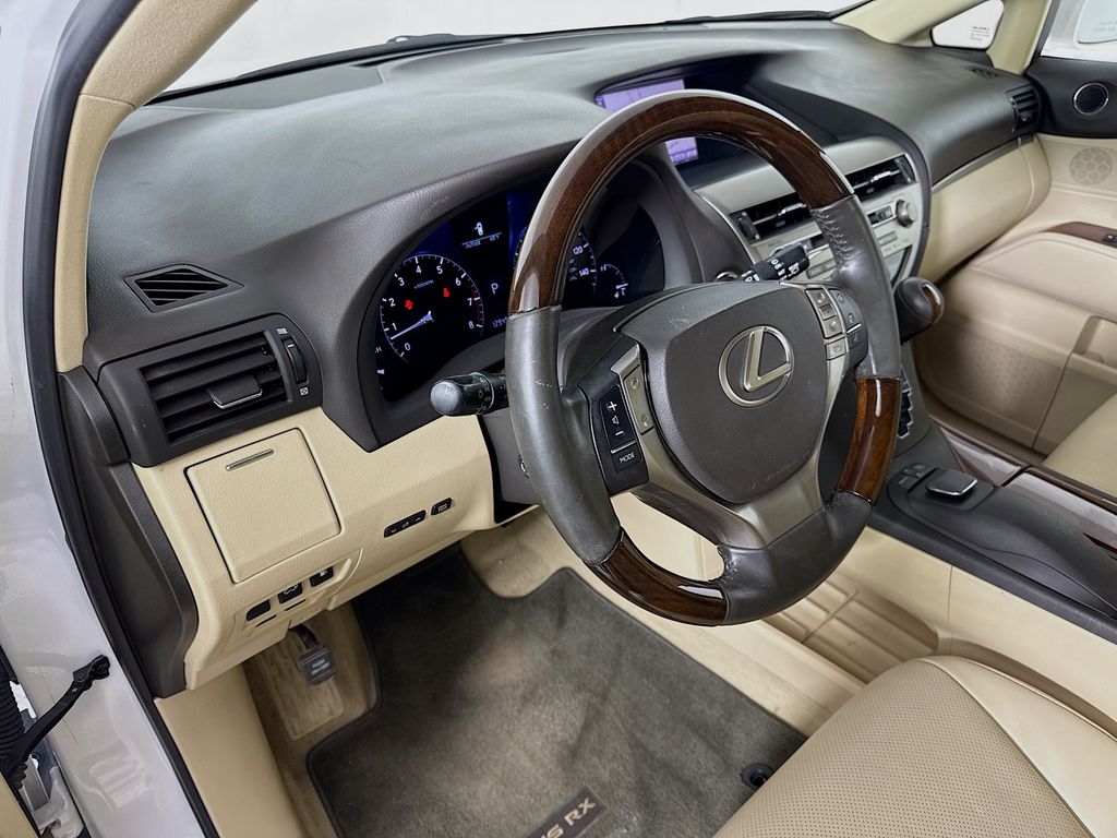 Thumbnail: 2013 Lexus RX - 9