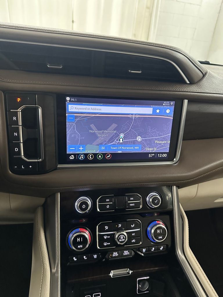 used 2021 GMC Yukon XL car, priced at $41,985