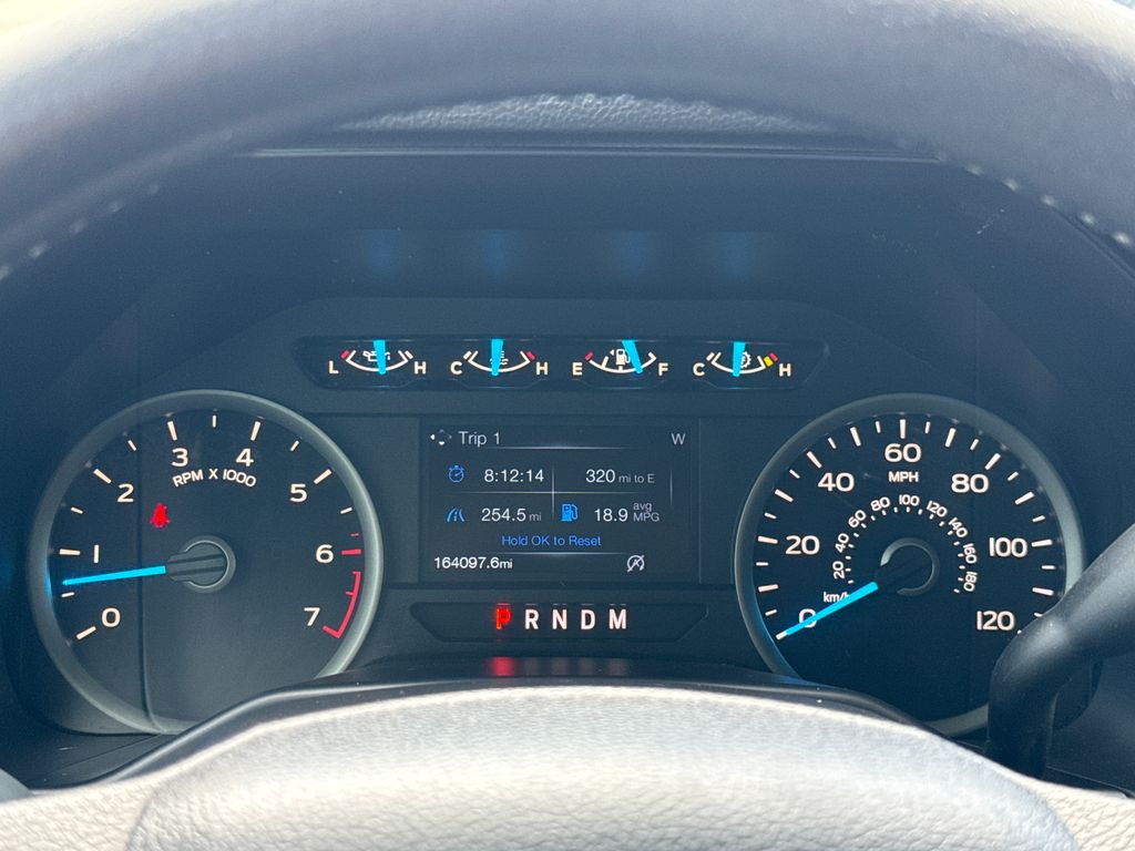 Used 2017  Ford XLT image 17