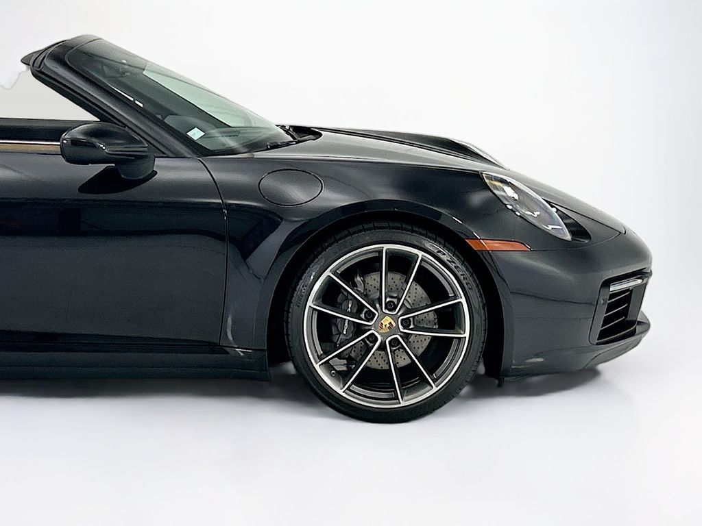Thumbnail: 2020 Porsche 911 - 11
