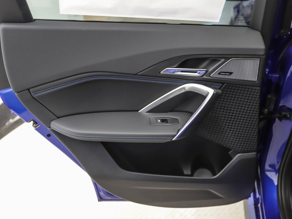 Thumbnail: 2026 BMW X1 - 20