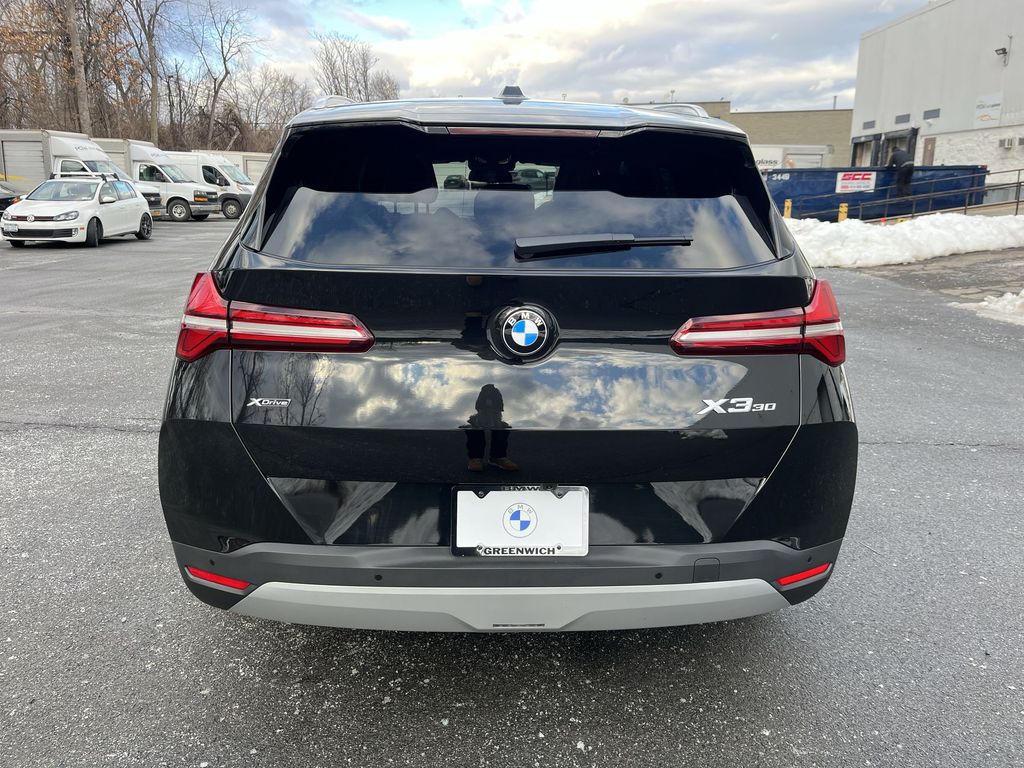 Thumbnail: 2025 BMW X3 - 24