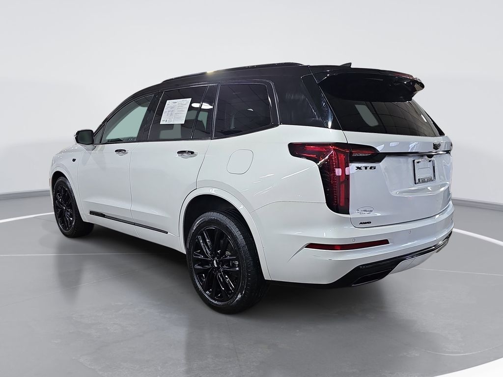 View vehicle photo 6