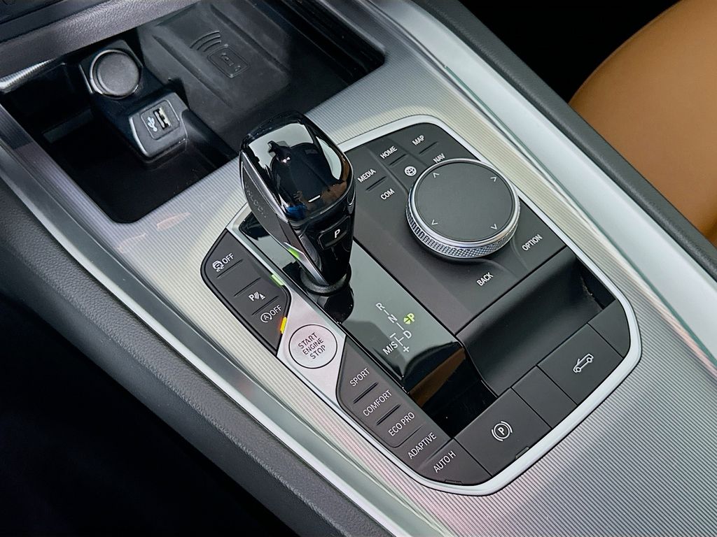 Thumbnail: 2021 BMW Z4 - 17
