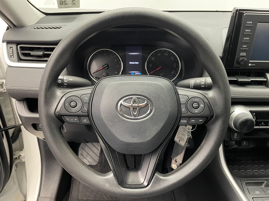 2021 Toyota RAV4 LE 20