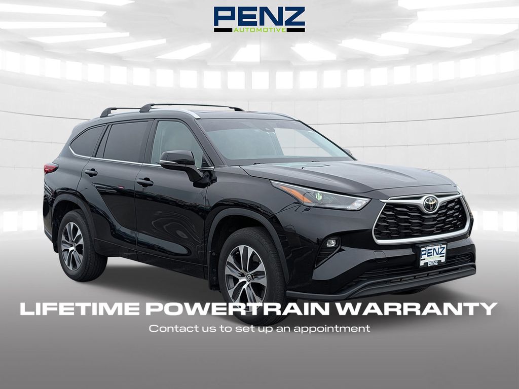 2023 Toyota Highlander XLE AWD