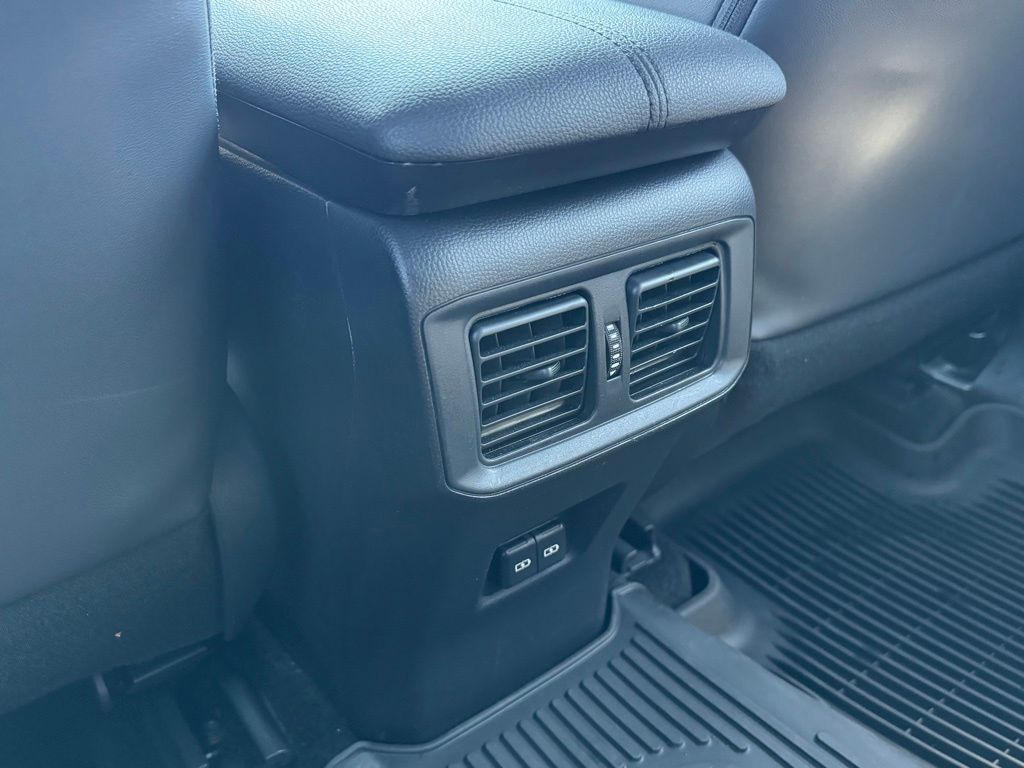 2025 Toyota RAV4 Hybrid XSE Wind Chill Pearl/Midnight Black Metallic - Jim Hudson Acura - Image 20