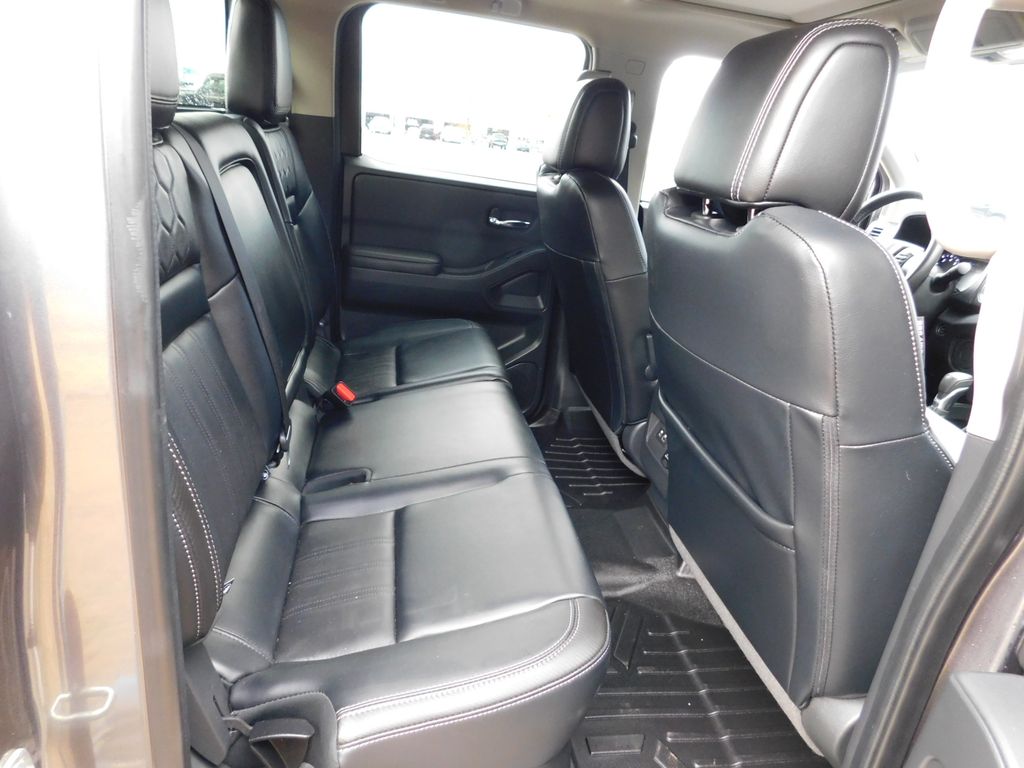 Thumbnail: 2023 Nissan Frontier - 4