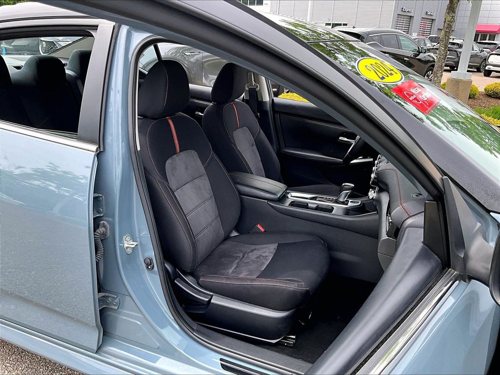 2024 Nissan Sentra — photo 11