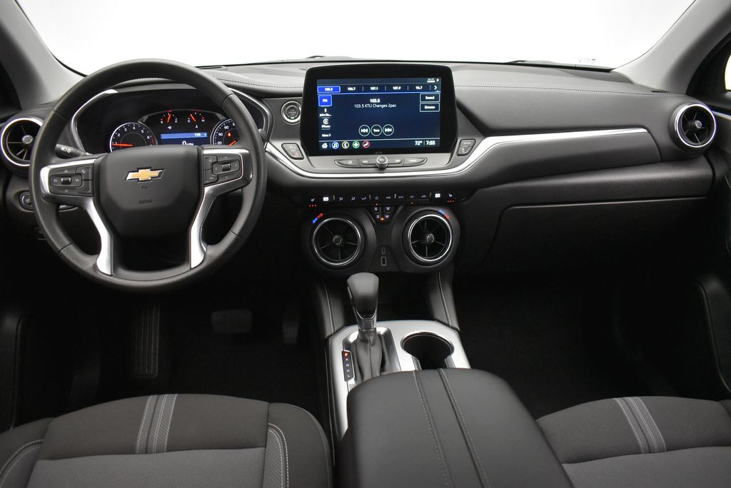 2025 Chevrolet Blazer LT 26