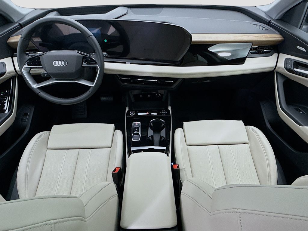 Thumbnail: 2025 Audi Q6 e-tron - 14