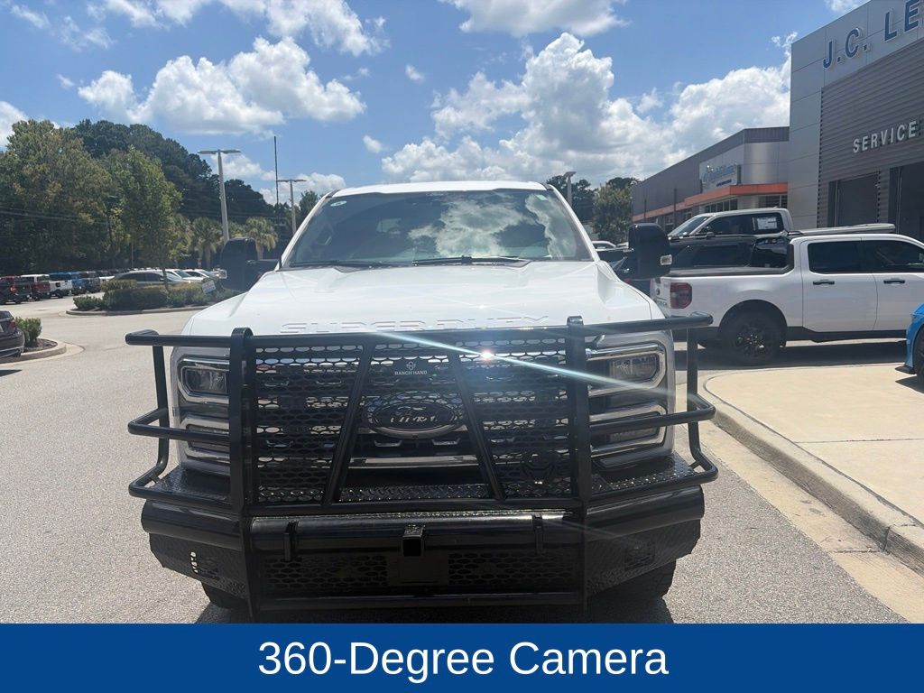 2026 Ford F-350 Super Duty LARIAT