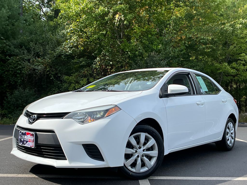 Super White 2014 Toyota Corolla Sedan Front-Wheel Drive Continuously Variable Transmission