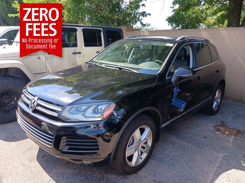 Black Uni 2014 Volkswagen Touareg SUV / Crossover All-Wheel Drive 8-Speed Automatic