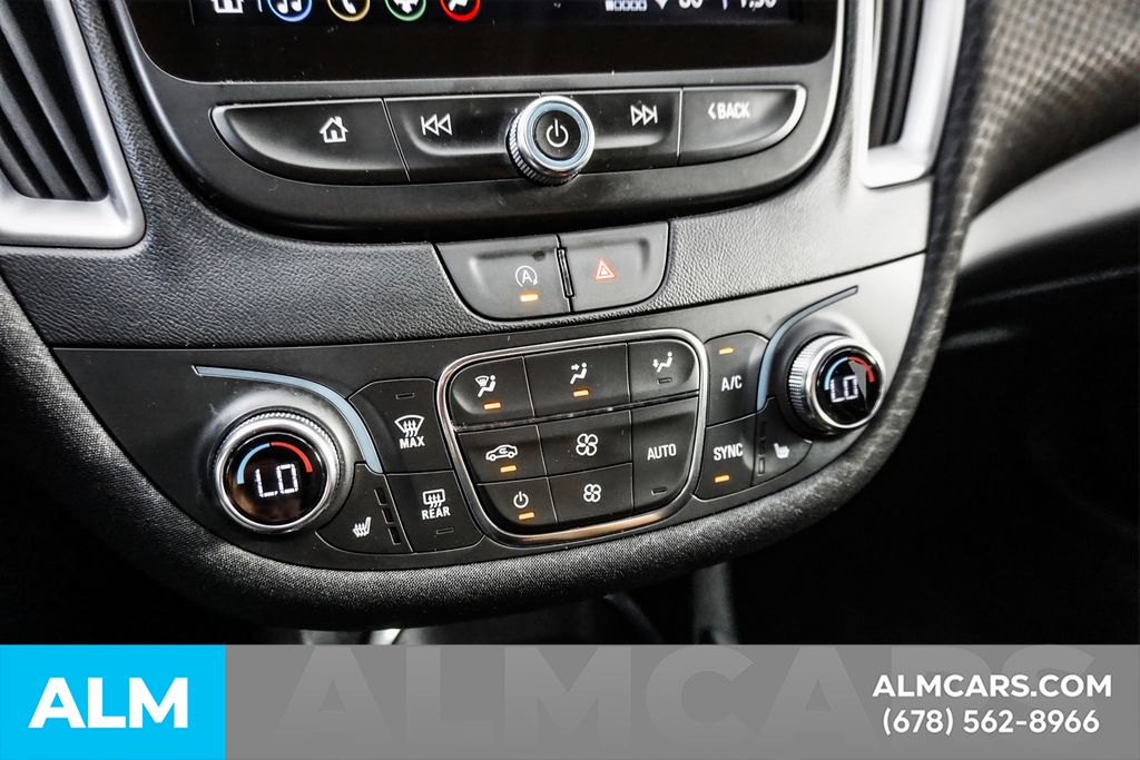 Used 2024 White Chevrolet LT image 40