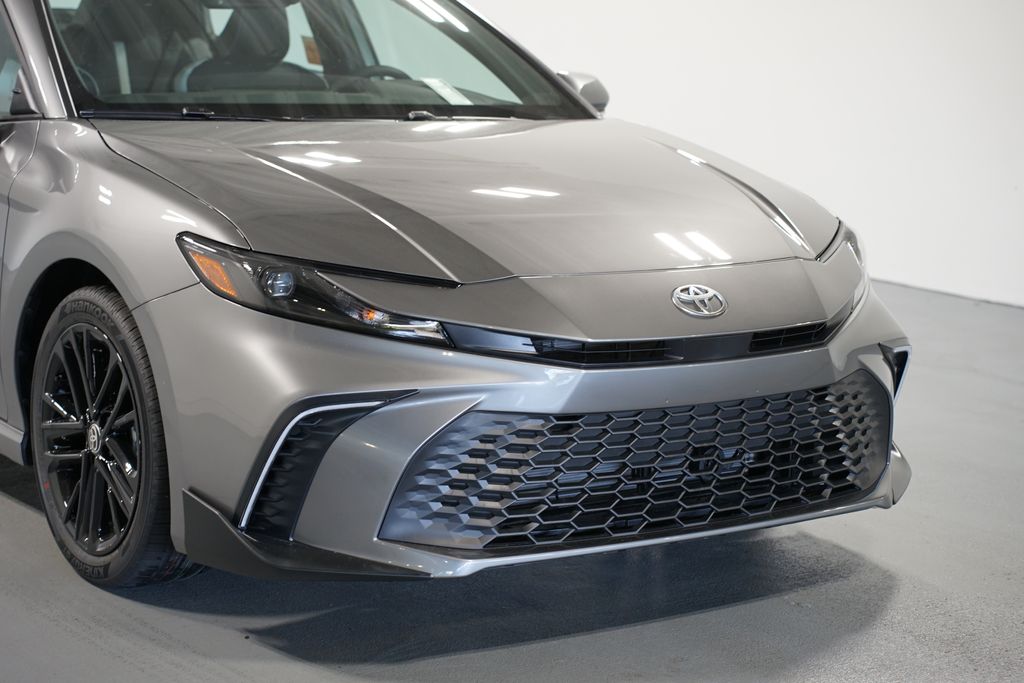 Thumbnail: 2025 Toyota Camry - 4