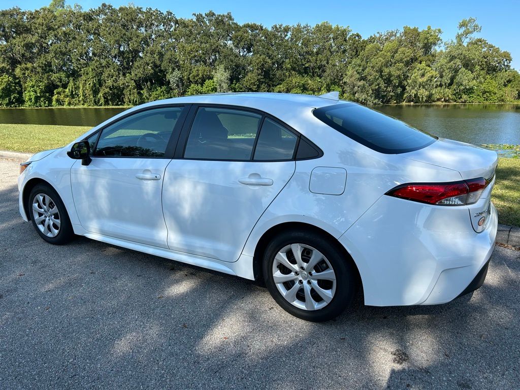 Thumbnail: 2024 Toyota Corolla - 3