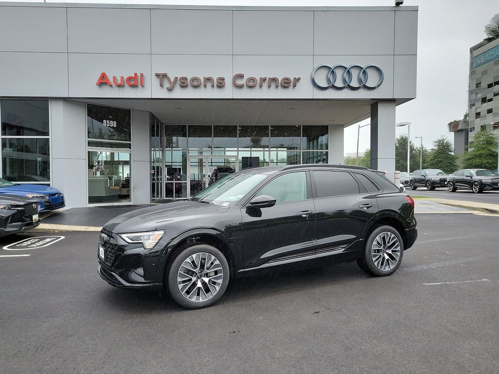 2024 Audi Q8 e-tron  -
                Vienna, VA