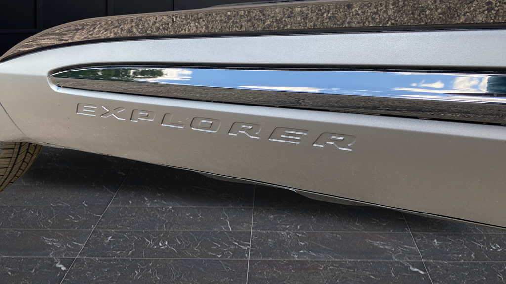 New 2026 Agate Black Metallic Ford Active image 42