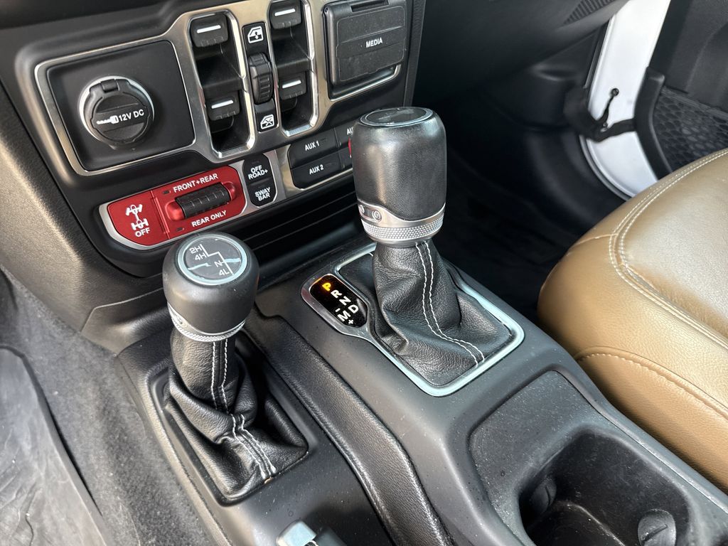 2021 Jeep Wrangler Unlimited Rubicon White at River Oaks CDJR