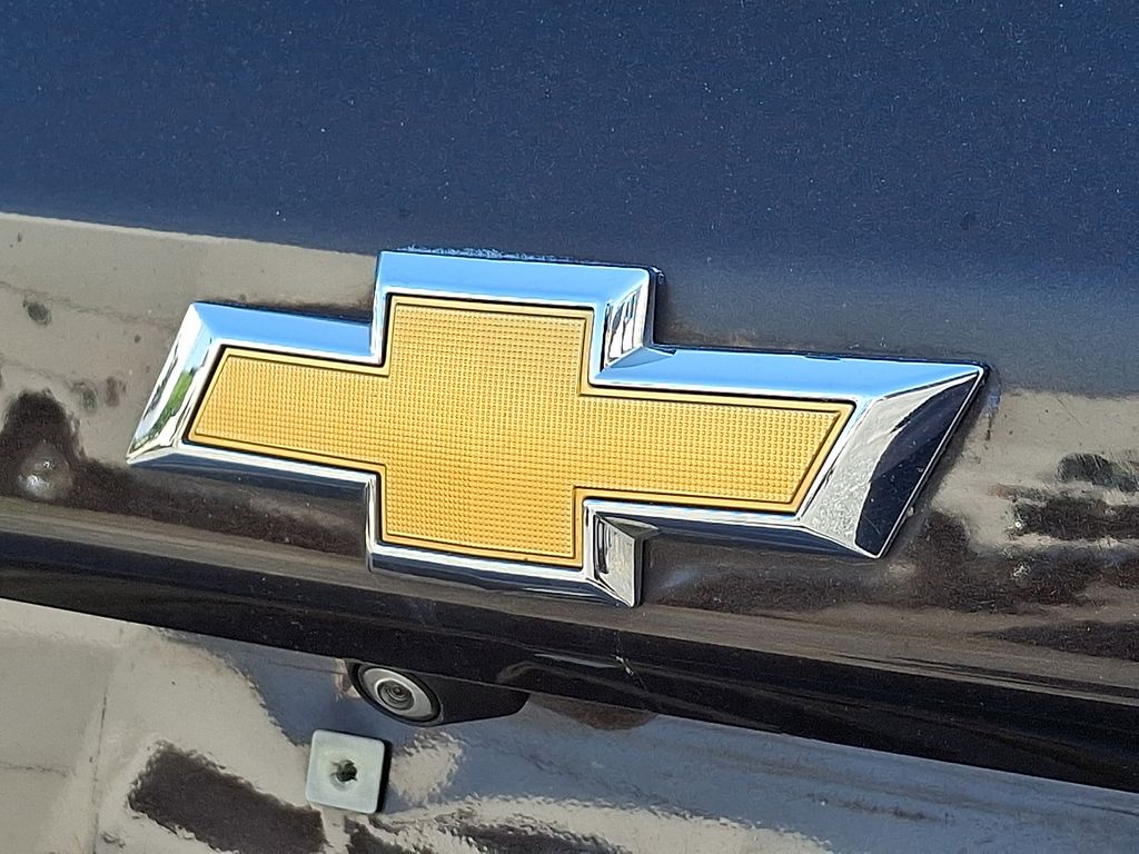 2020 Chevrolet Equinox LT Brown at Grove City Ford