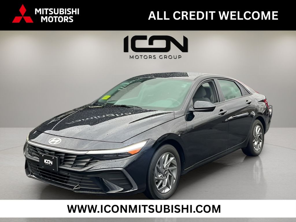 2024 Hyundai Elantra 2.0 SEL IVT's photo