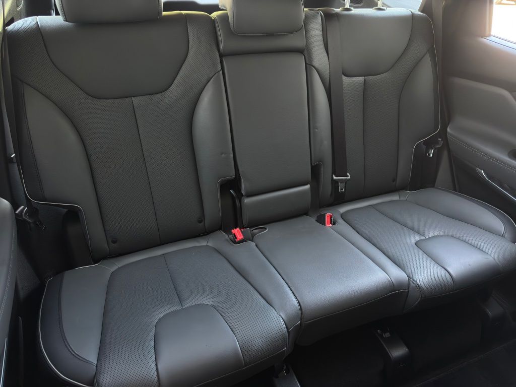 2023 Hyundai Santa Fe Limited Silver at Community Toyota