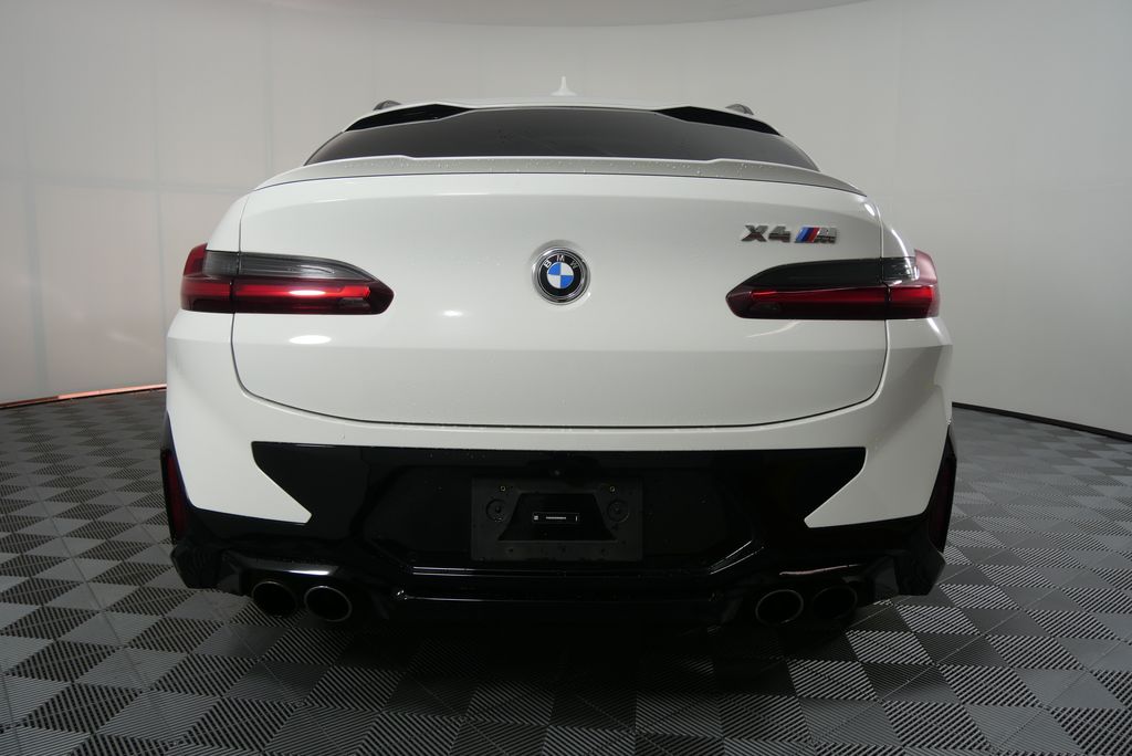 2024 BMW X4 M 4