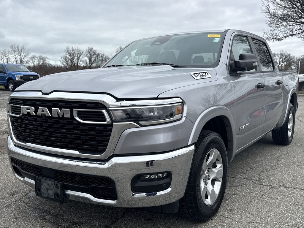 2025 RAM 1500 Big Horn Crew Cab 4WD