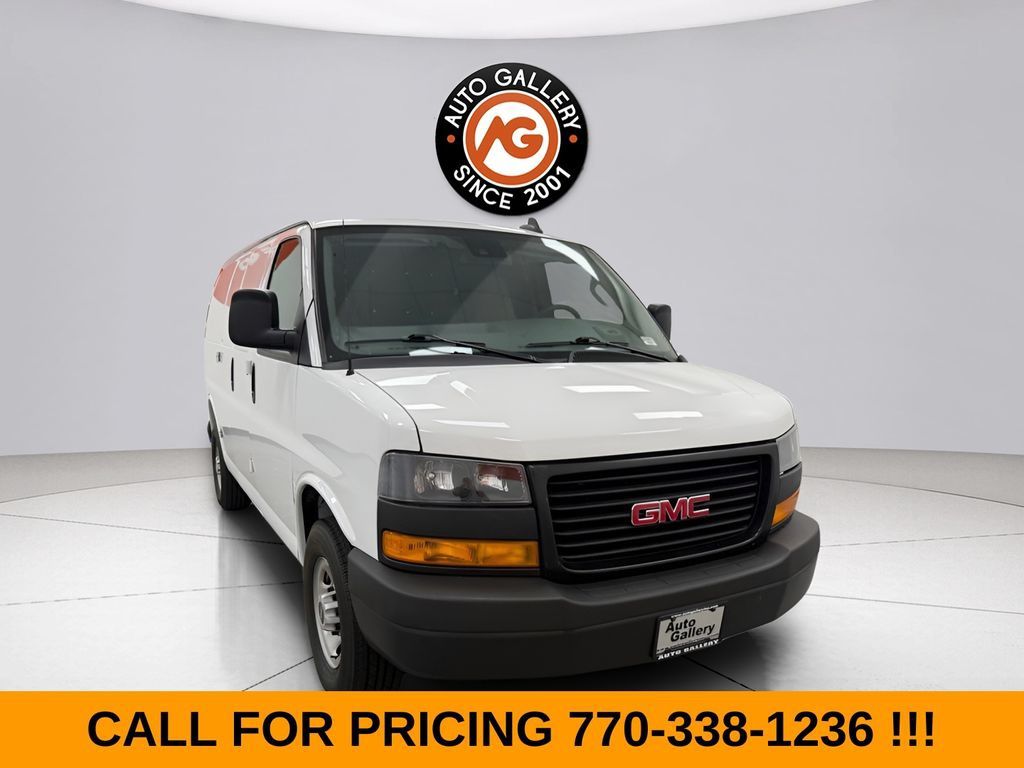 2025 GMC Savana Cargo 2500 RWD