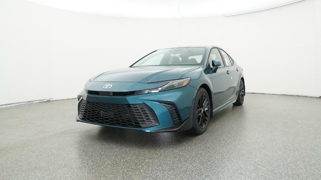 2025 Toyota Camry SE 14