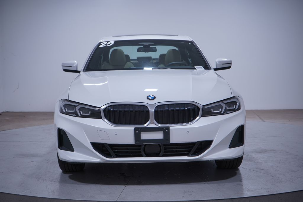 Thumbnail: 2025 BMW 3 Series - 4