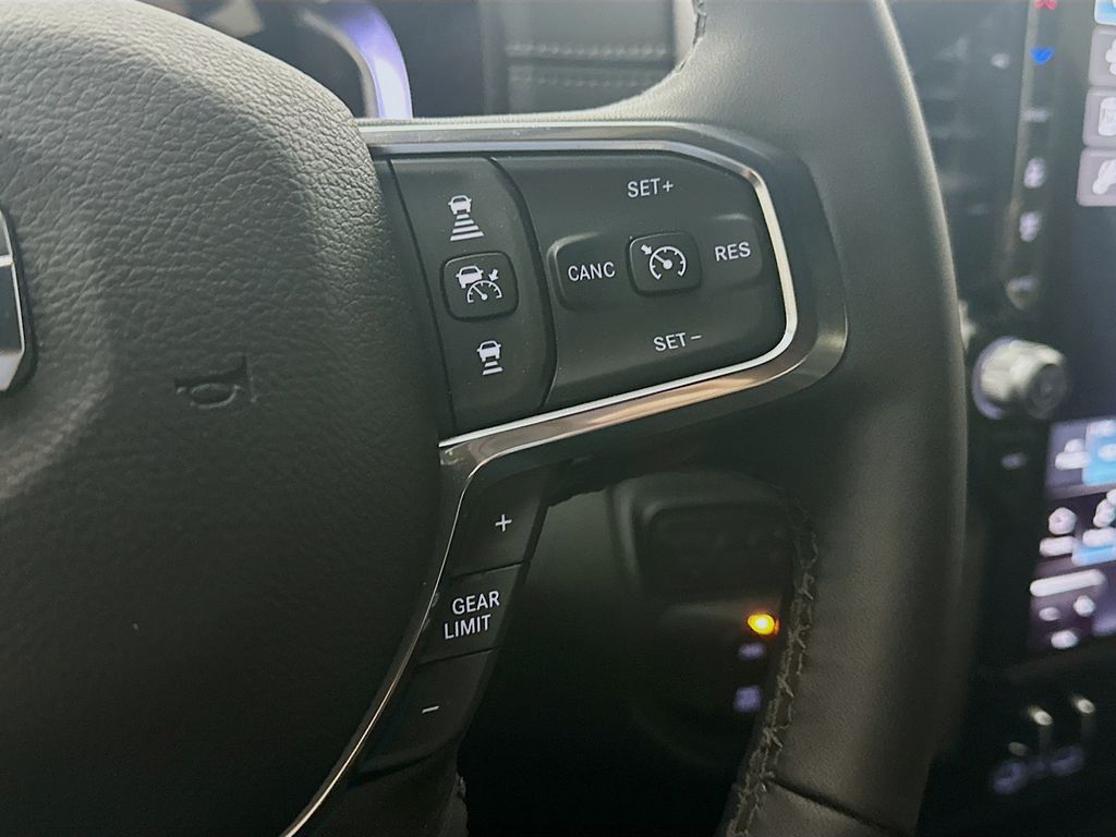 Used 2025 White Ram Laramie image 27