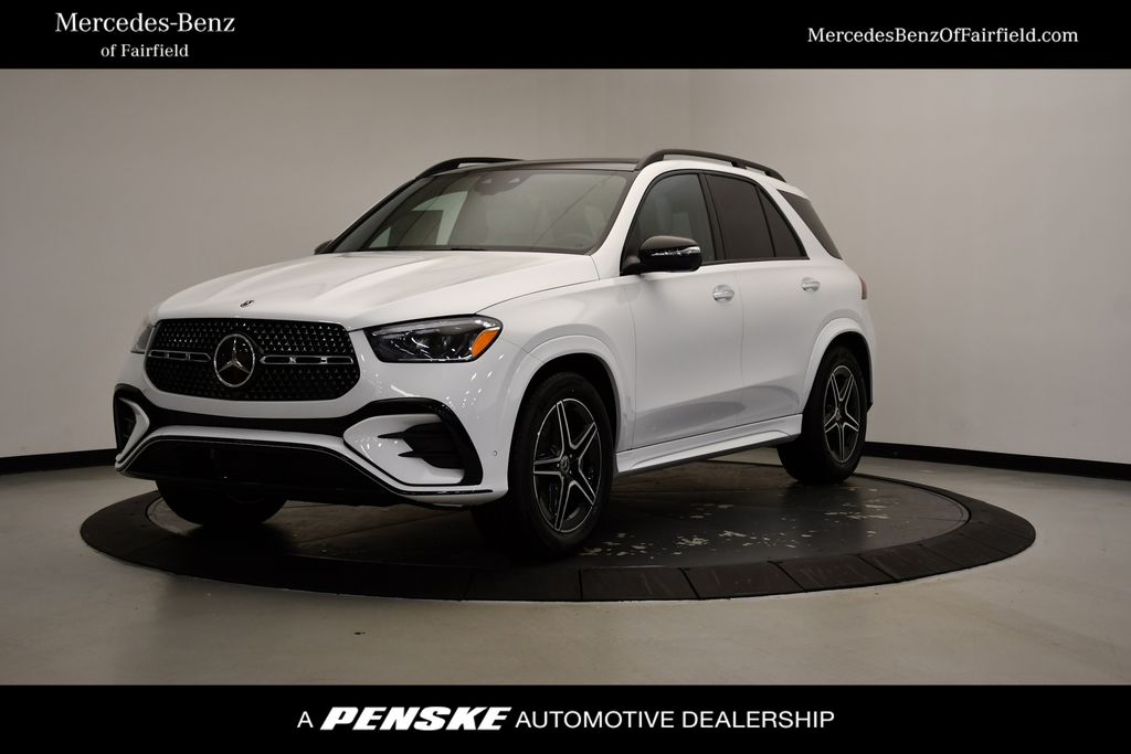 2025 Mercedes-Benz GLE 450 Hero Image