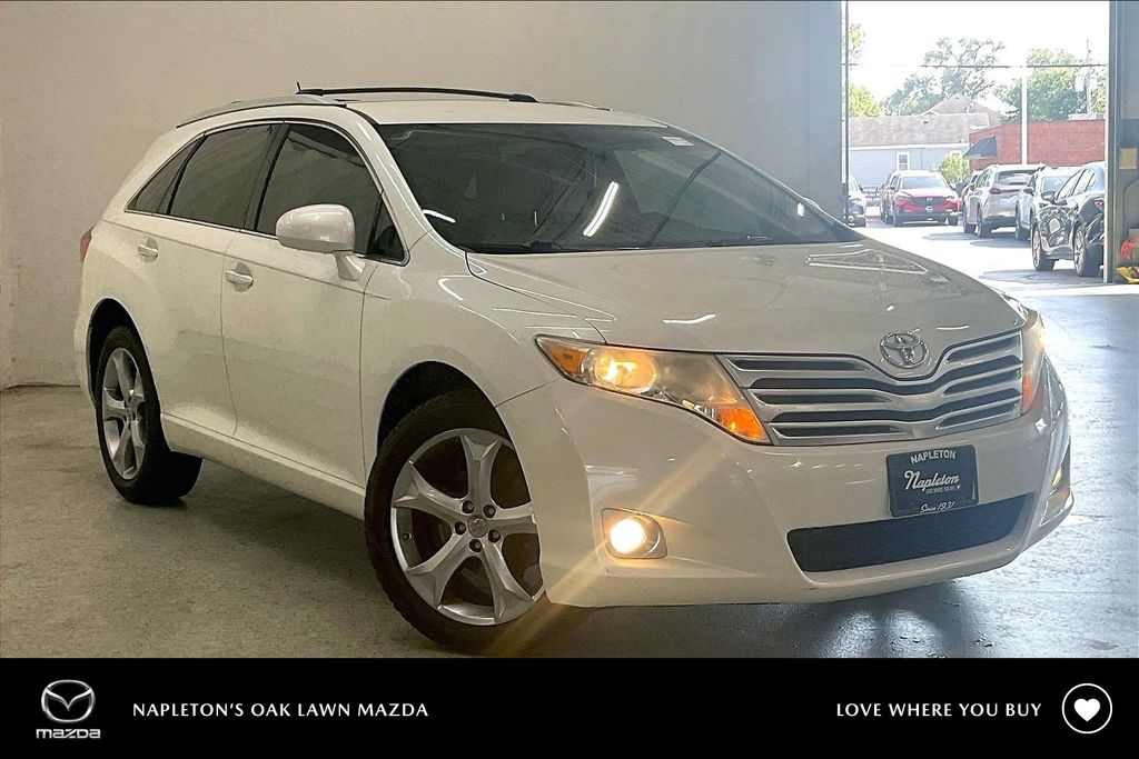 White 2009 Toyota Venza SUV / Crossover Front-Wheel Drive 6-Speed Automatic Overdrive