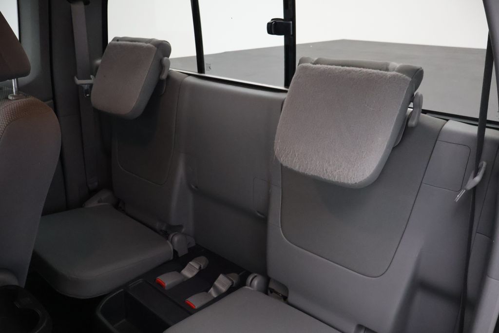 Thumbnail: 2012 Toyota Tacoma - 18