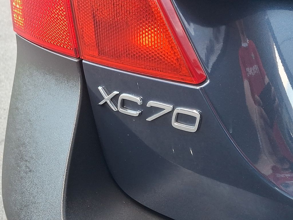 Thumbnail: 2012 Volvo XC70 - 28